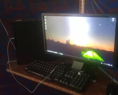 Core i5 4th Gen Desktop PC with 21" inch Dell IPS Monitor