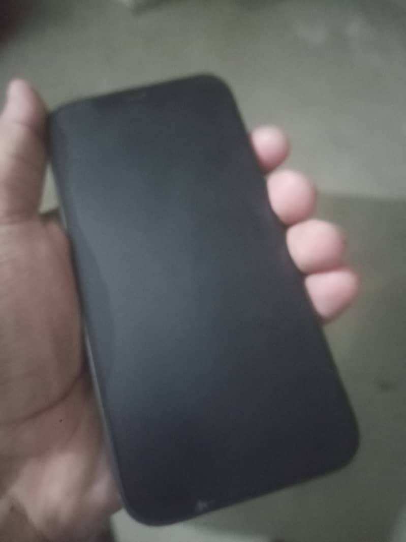 Apple iPhone 12 Pro 4