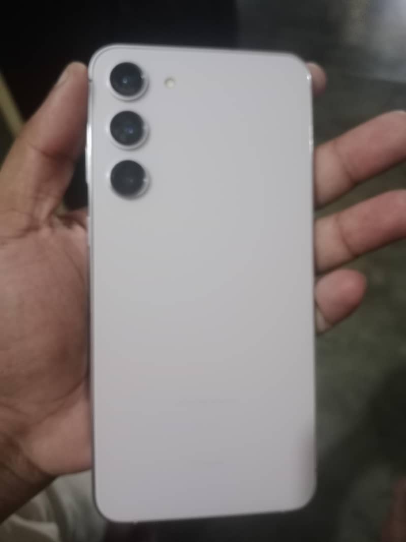 Galaxy S23 plus 4