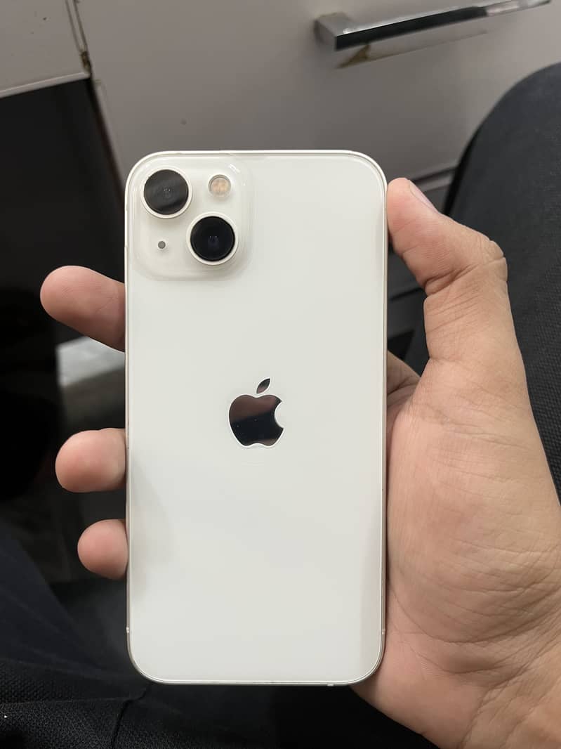 Apple iPhone 13 6