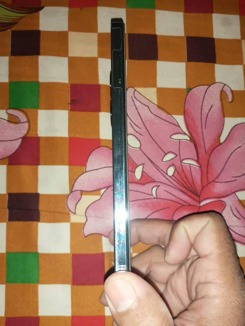 Tecno CAMON 20 2