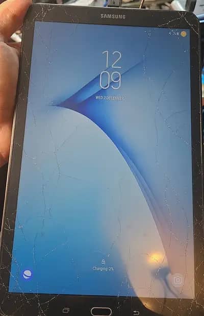 Samsung Tab E 9.6 glass break