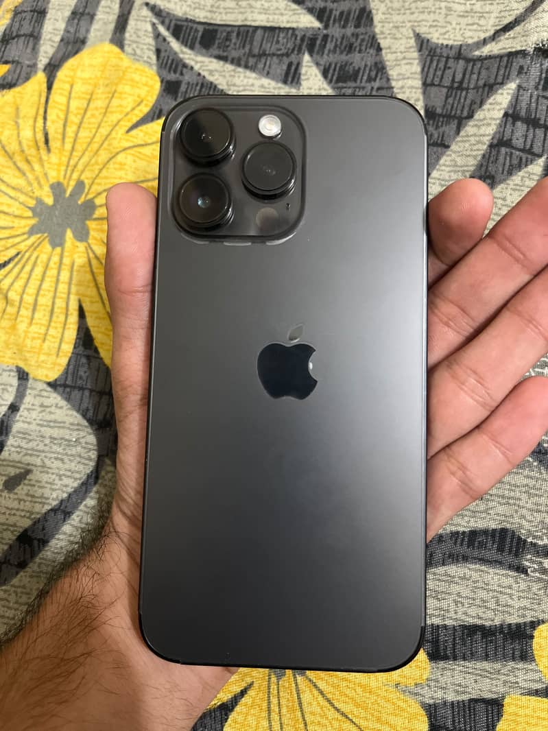 Apple iPhone 14 Pro Max 2