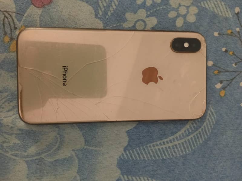 Apple iPhone xs 4