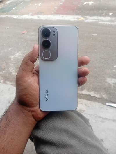 Vivo Y19s