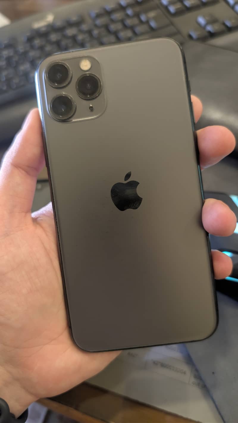 Apple iPhone 11 Pro (Mint Condition) 1