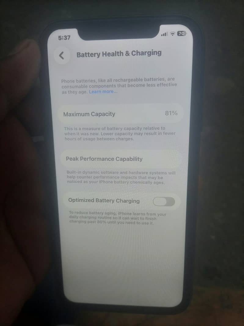 iPhone 11 3