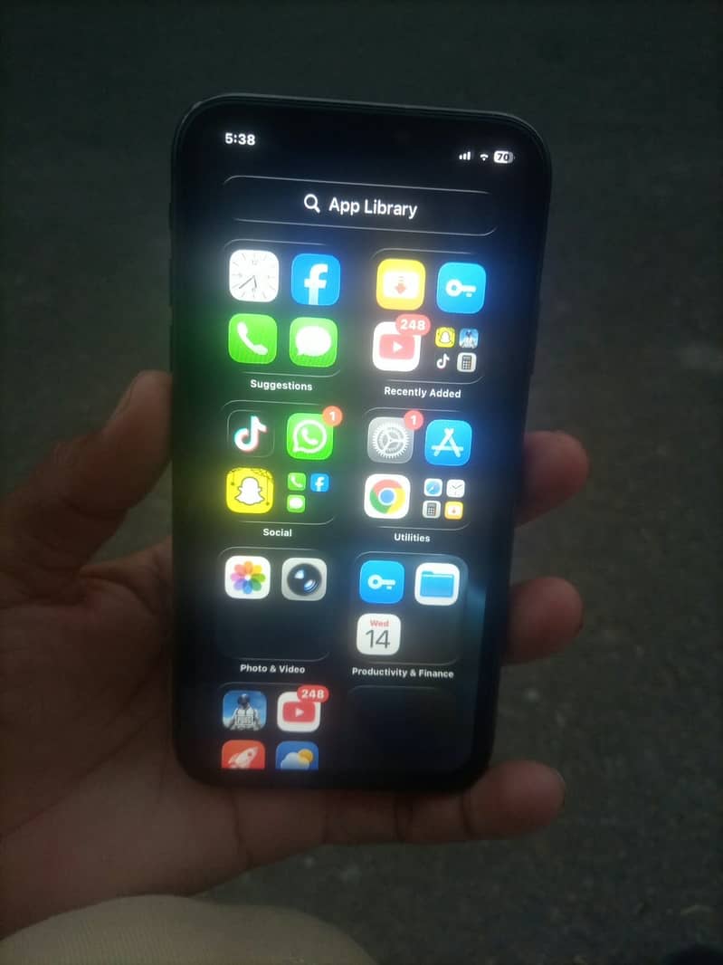 iPhone 11 5