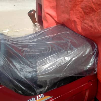 Lal din loader 150cc . siraf 12 din use. صرف 12دن استعمال ۔