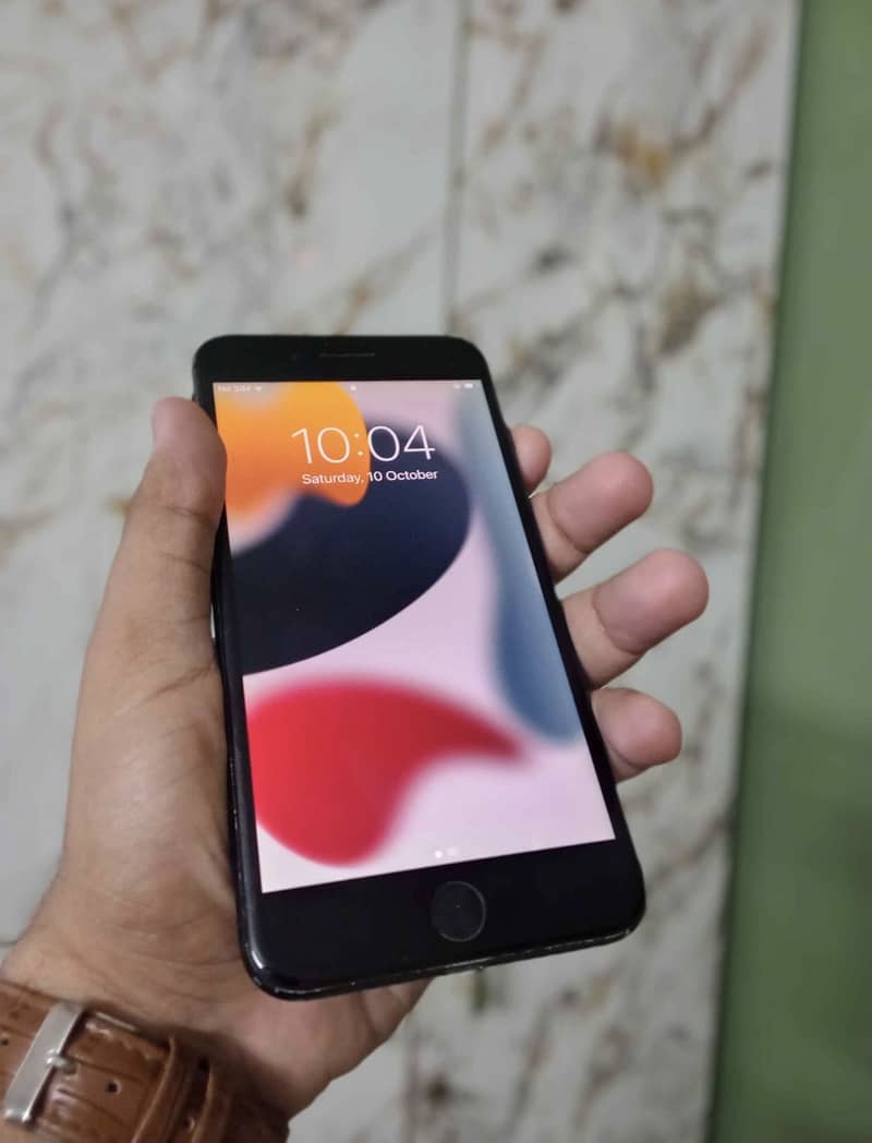 Apple iPhone 7 Plus 3