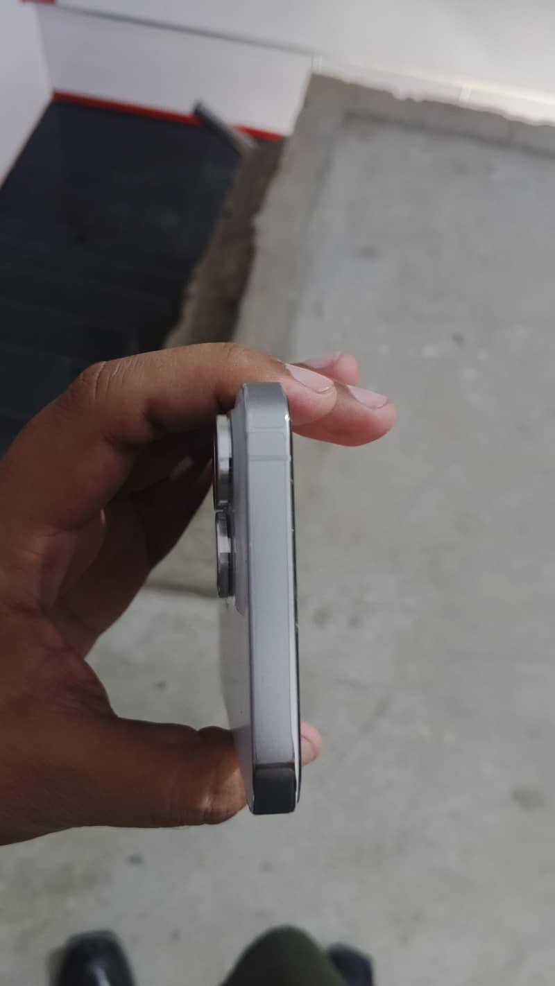 Apple iPhone 14 Pro Max 3