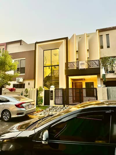 5 Marla House Available For Sale In Block CC Sector D Bahria Town Lahore