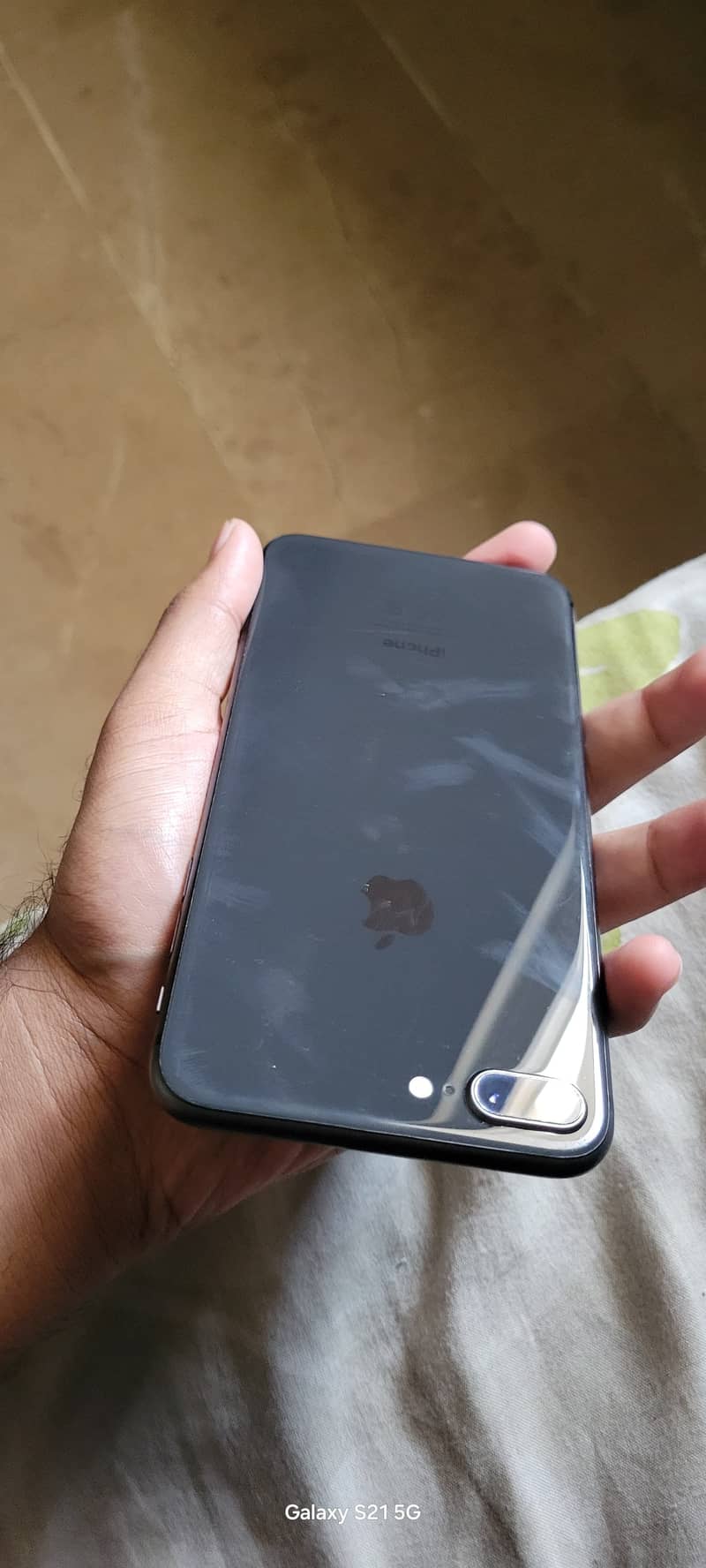 Apple iPhone 8 Plus 5