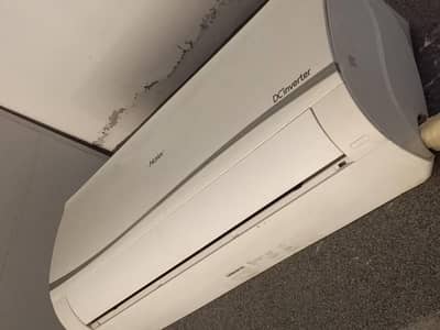 Haier 1 ton DC INVERTERS Air conditioners heat and cool mode