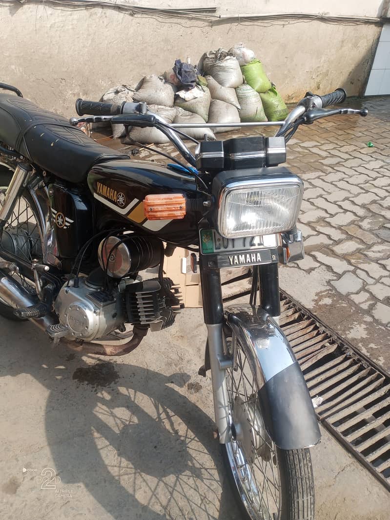 Yamaha 5