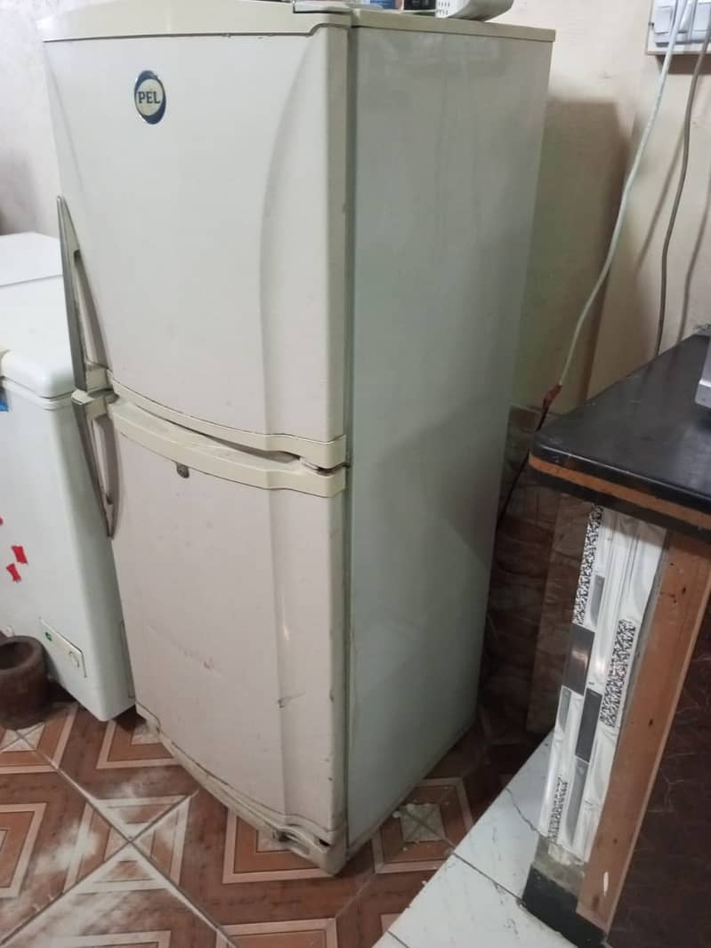 Refrigerator 4