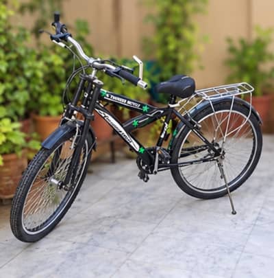 Great condition Bicycle with new tyres and cushioned seat