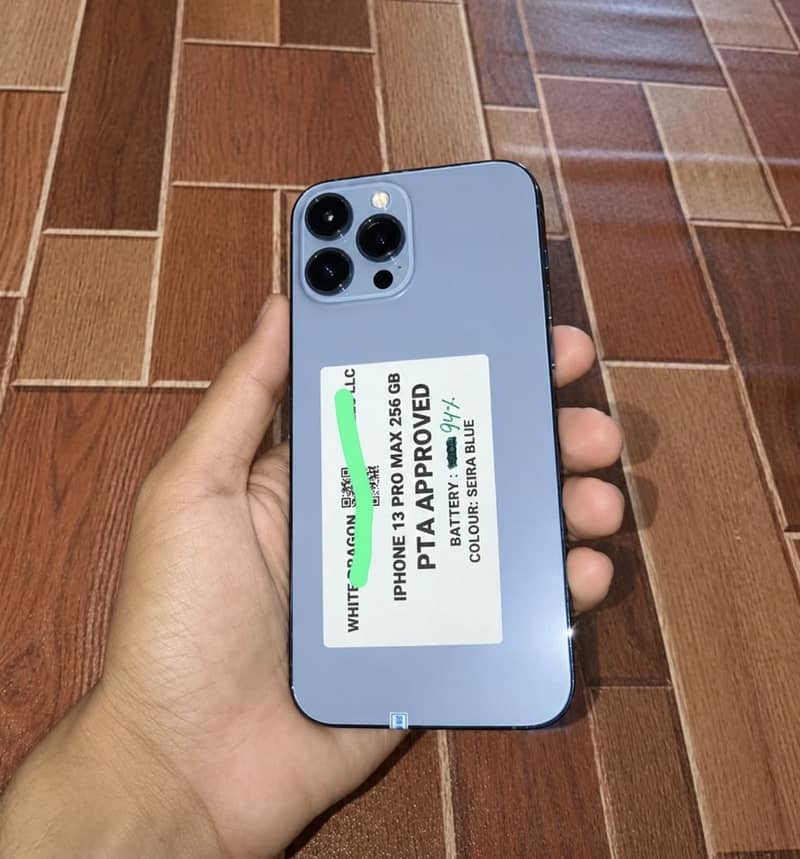 Apple iPhone 13 Pro Max 1