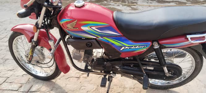 Honda pradir 100 cc