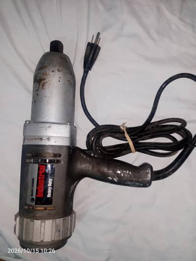 electric impact wrench Black & decker