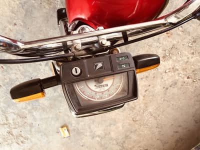 genuine Honda CD 70 2023