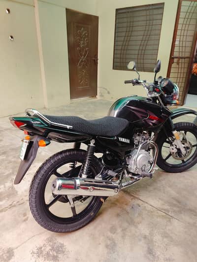 Yamaha YBR 125G 2016