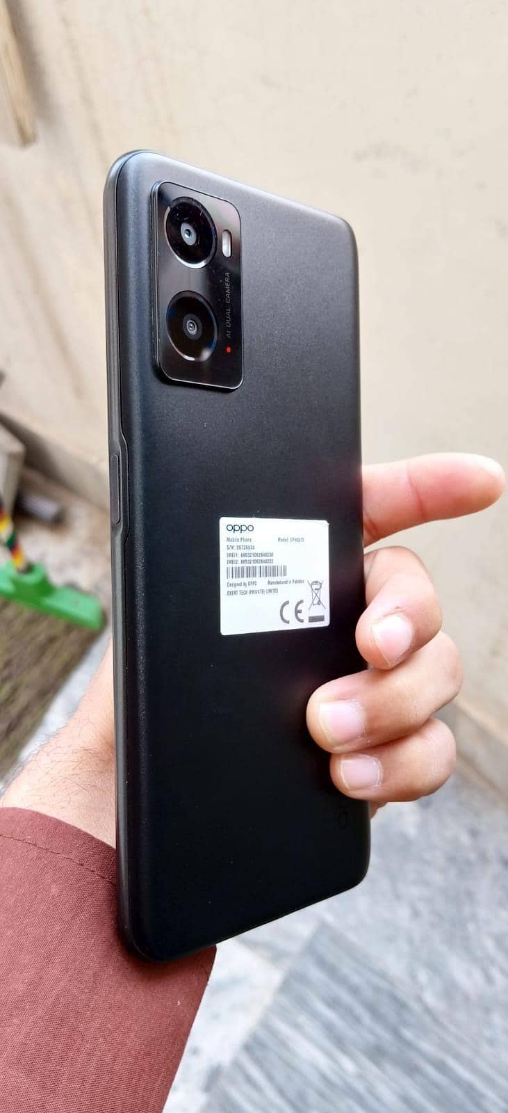 OPPO A76 3