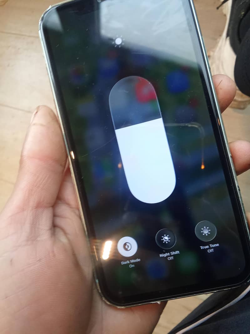 Apple iPhone 11 5
