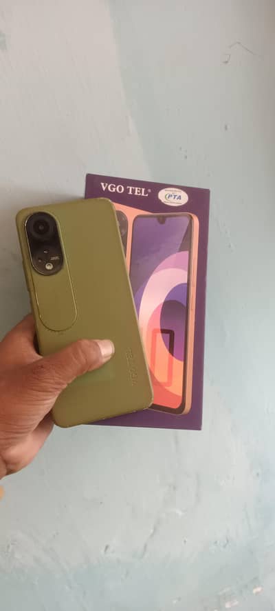 VGO TEL New 10 2/32 with box