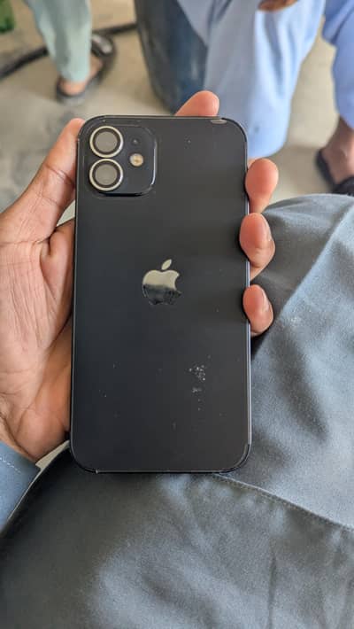 Apple iPhone 12