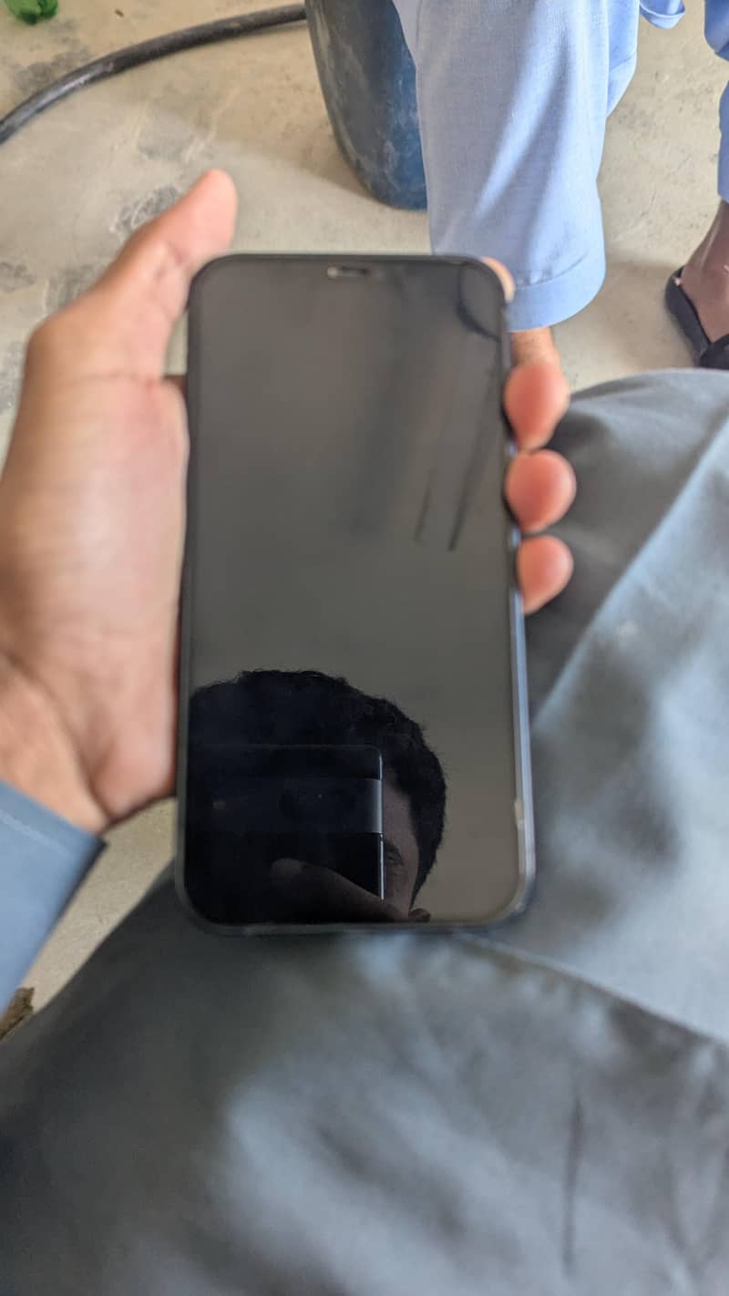 Apple iPhone 12 2