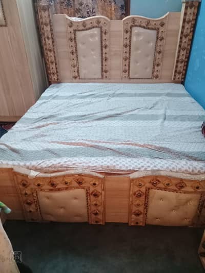 bed set with out matress