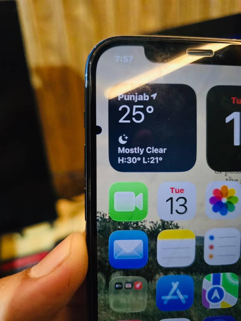 Apple iPhone 12 2