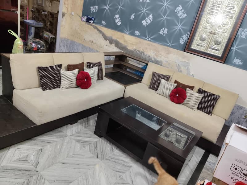 l sofa 0