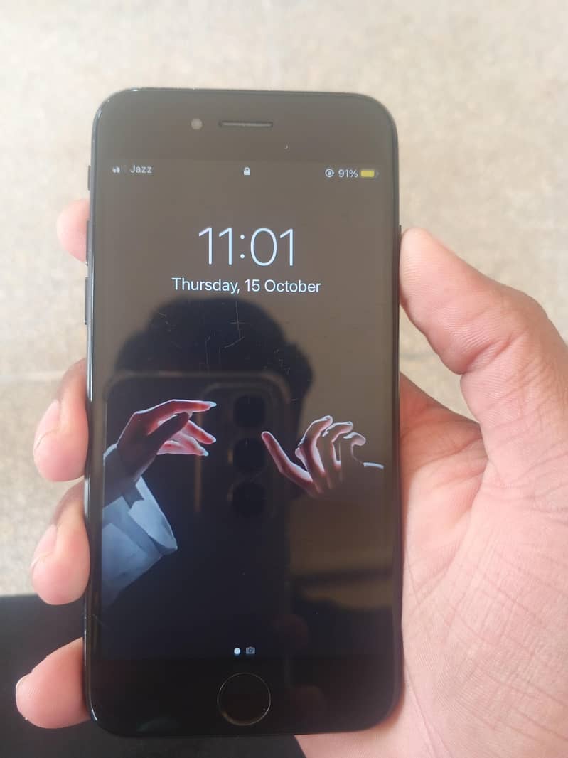 Apple iPhone 7 5