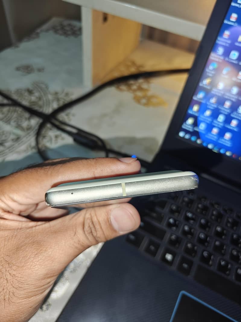 Google Pixel 7 256GB 3