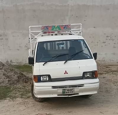 Mitsubishi Loader Hyundai Good Condition