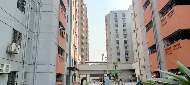 Affordable Flat For sale In Grey Noor Tower & Shopping Mall