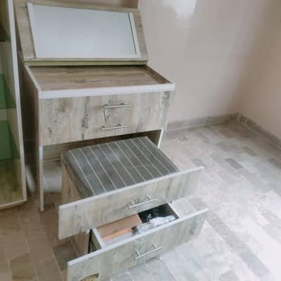 Dressing Table with Mirror & Matching Storage Almirah – 2 Pieces
