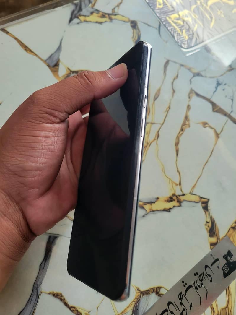 One Plus 9 Pro 0