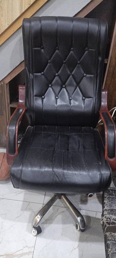 Executive Chair