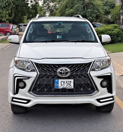 Toyota Fortuner V 2014 Model