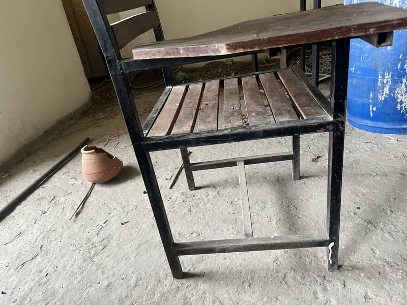 Studend chair 3