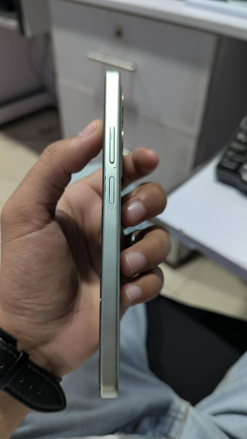 OPPO A5 Pro 3