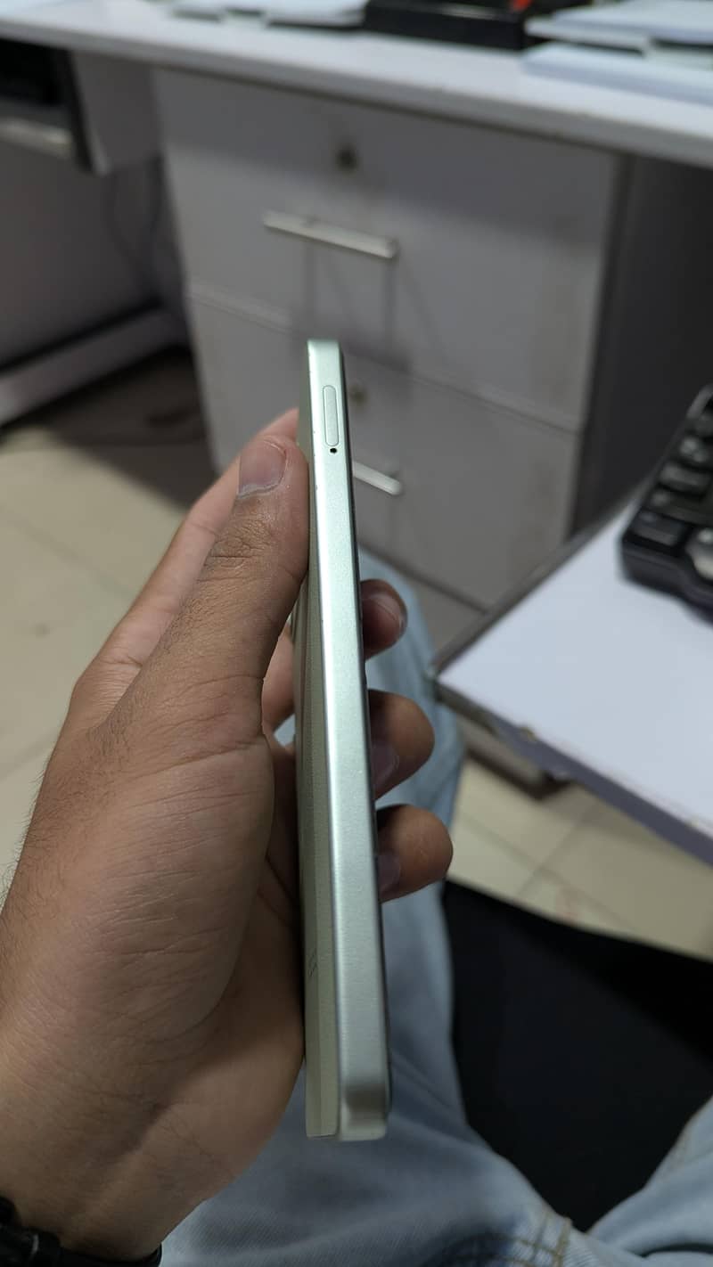 OPPO A5 Pro 6