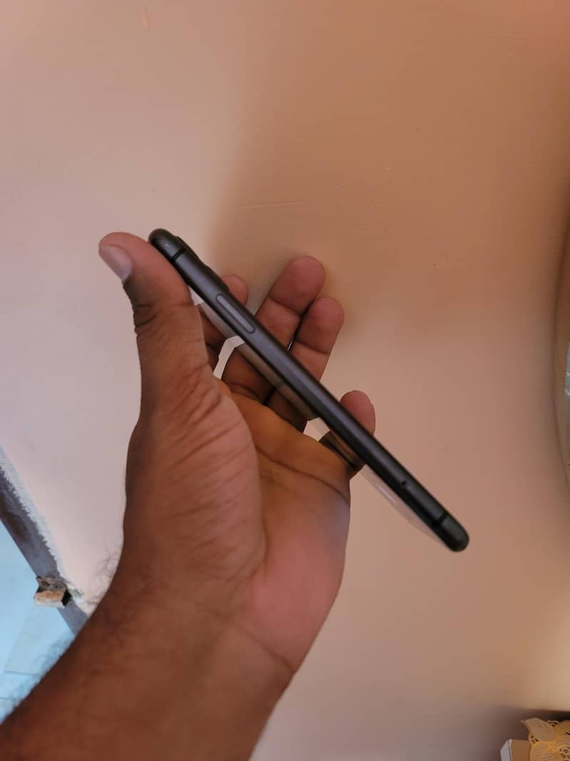 Apple iPhone 11 2