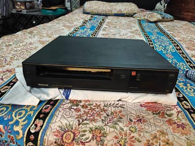 National J-20 Model VCR
