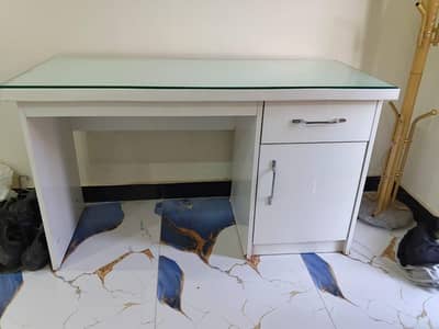 wooden white table