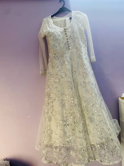 White maxi