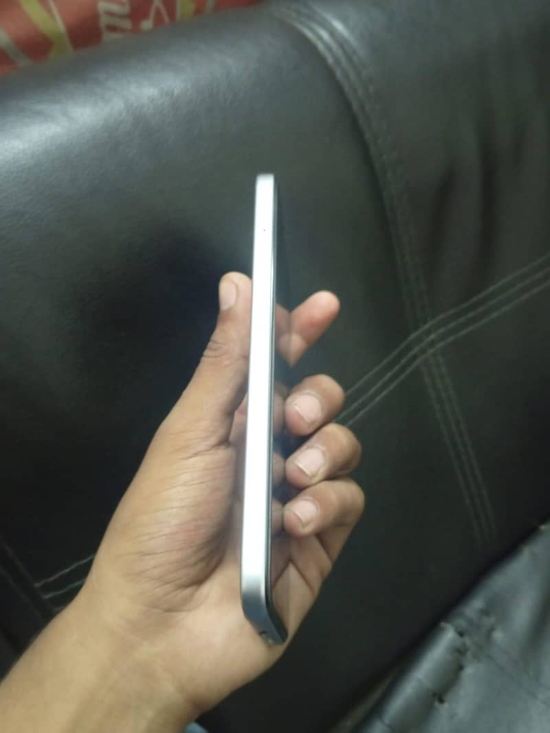 Infinix Hot 70 - Mobile Phones - 1120478919